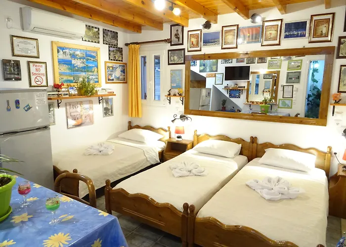 孔塔拉托斯一室公寓和公寓酒店 公寓 Páros