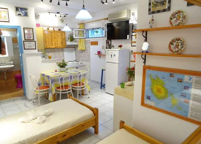 公寓 孔塔拉托斯一室公寓和公寓酒店 *