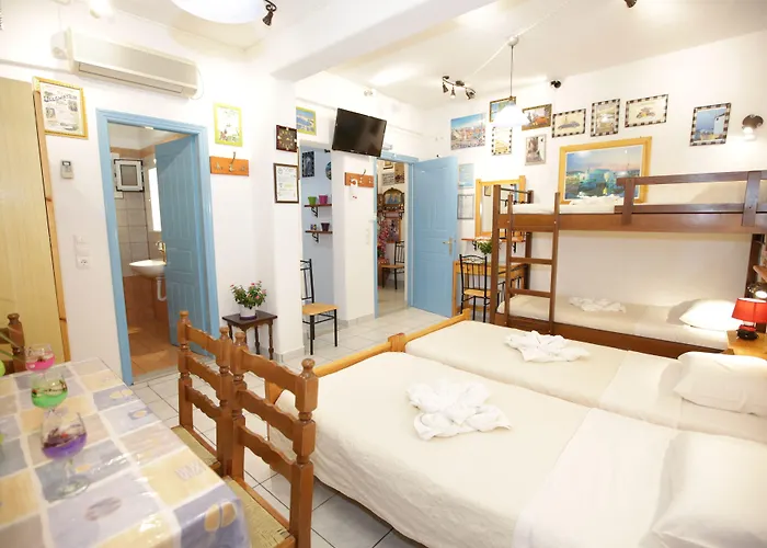 孔塔拉托斯一室公寓和公寓酒店 * Páros