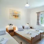 Apartment Kontaratos & *