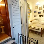 Apartment Kontaratos &