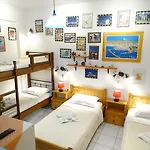 Kontaratos & Apartment Parikia (Paros)