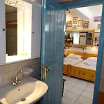 Kontaratos & Parikia (Paros)
