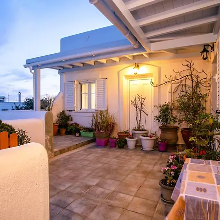 Kontaratos & Apartmán Páros