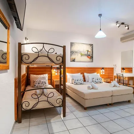 Apartmán Kontaratos & *