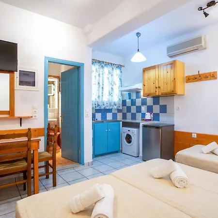 Kontaratos Studios&apartments *