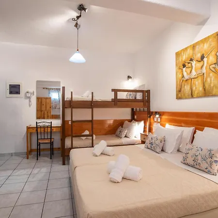 Kontaratos Studios&apartments