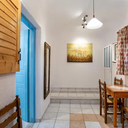 Kontaratos Studios&apartments Páros