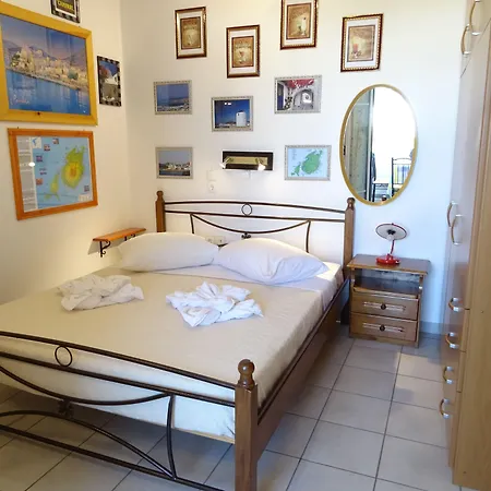 Kontaratos Studios&apartments Apartamento Páros