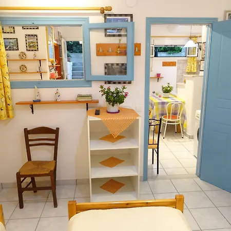 Kontaratos Studios&apartments *