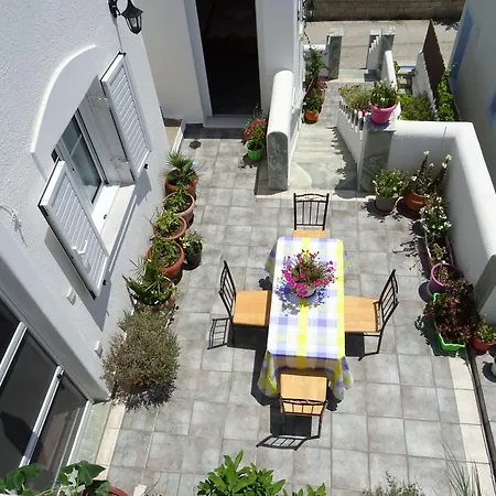 Kontaratos Studios&apartments