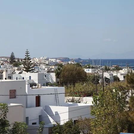 Kontaratos & Apartament Páros