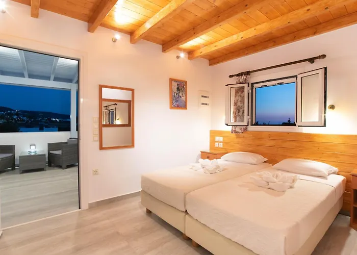 Kontaratos & * פארוס